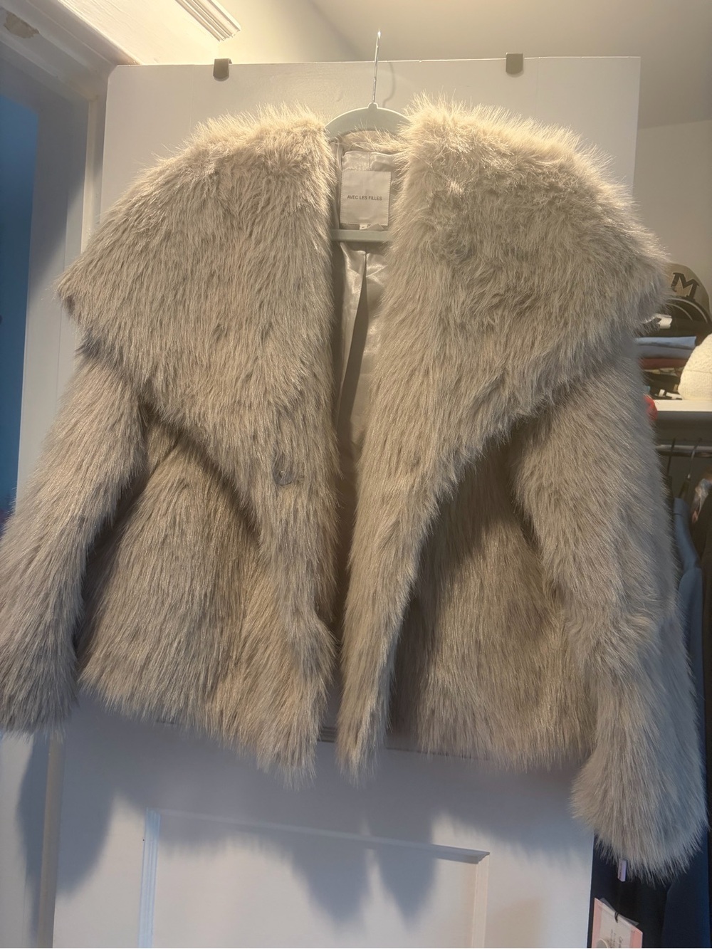 Avec Les Filles Faux Fur Jacket Taupe NWOT